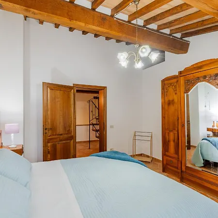 Casa Vecciano בית נופש *