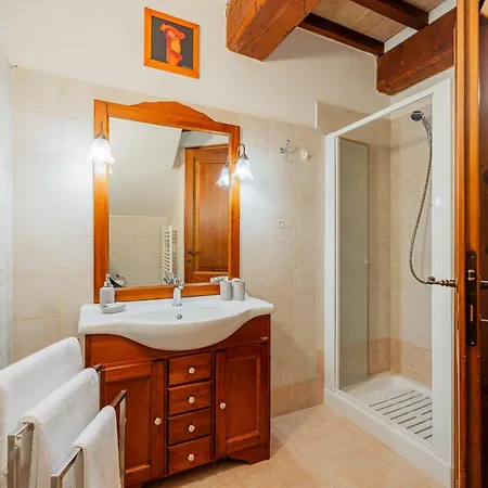 בית נופש Casa Vecciano *