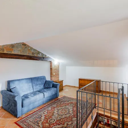 Casa Vecciano צ'טונה